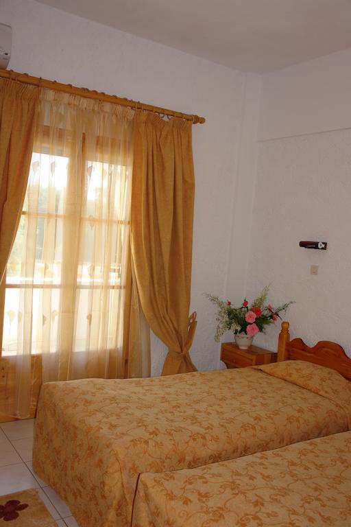 Prasoudopetra Aparthotel Ágios Matthaíos